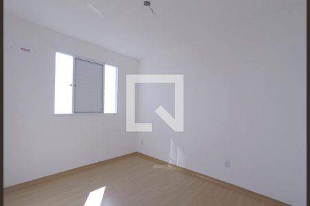 Quarto 2 de apartamento para alugar com 2 quartos, 43m² em Parque São Vicente, Mauá