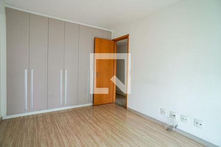 Quarto 2 de apartamento à venda com 3 quartos, 130m² em Icaraí, Niterói