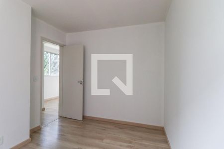 Quarto 2 de apartamento para alugar com 2 quartos, 50m² em Pinheirinho, Curitiba