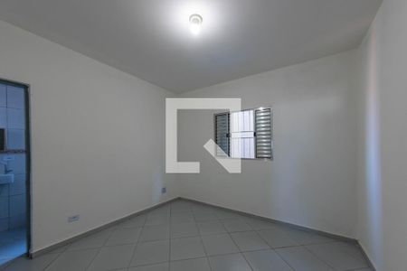 Quarto 1 de casa para alugar com 3 quartos, 70m² em Vila Alpina, São Paulo