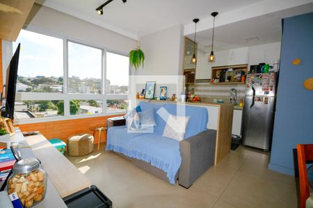 Sala de apartamento à venda com 2 quartos, 56m² em Medianeira, Porto Alegre