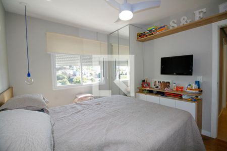 Suíte de apartamento à venda com 2 quartos, 56m² em Medianeira, Porto Alegre