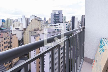 Varanda de kitnet/studio para alugar com 1 quarto, 27m² em Bela Vista, São Paulo