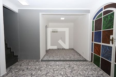 Sala de casa à venda com 3 quartos, 150m² em Parque Residencial Oratorio, São Paulo