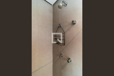 Banheiro de kitnet/studio para alugar com 1 quarto, 31m² em Pompeia, São Paulo