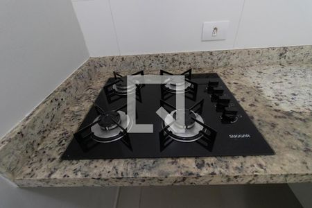 detalhe da cozinha de casa de condomínio para alugar com 2 quartos, 40m² em Vila Isolina Mazzei, São Paulo