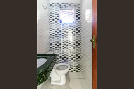 Lavabo de casa de condomínio para alugar com 2 quartos, 55m² em Minascaixa, Belo Horizonte