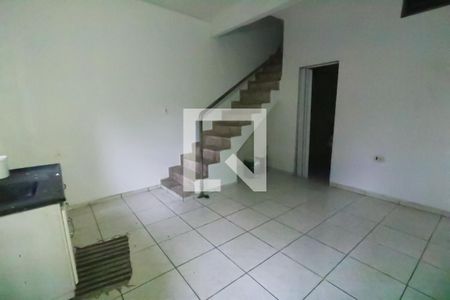 Sala de casa para alugar com 3 quartos, 68m² em Vila do Encontro, São Paulo