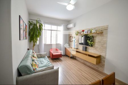 Sala de apartamento à venda com 2 quartos, 68m² em Tijuca, Rio de Janeiro