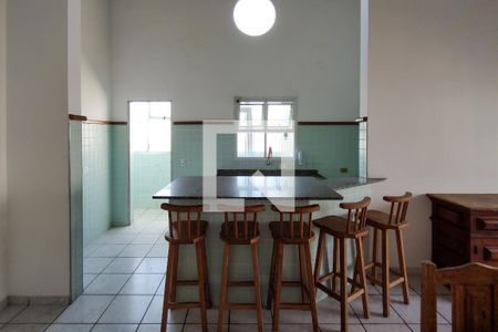 Apartamento para alugar com 218m², 4 quartos e 2 vagas Apartamento para alugar com 218m², 4 quartos e 2 vagasCozinha