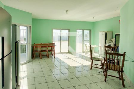 Apartamento para alugar com 218m², 4 quartos e 2 vagas Apartamento para alugar com 218m², 4 quartos e 2 vagasÁrea Comum Salão de Festas