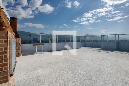 Apartamento para alugar com 218m², 4 quartos e 2 vagas Apartamento para alugar com 218m², 4 quartos e 2 vagasÁrea comum - Churrasqueira