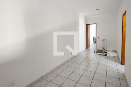 Apartamento para alugar com 218m², 4 quartos e 2 vagas Apartamento para alugar com 218m², 4 quartos e 2 vagasSala 2