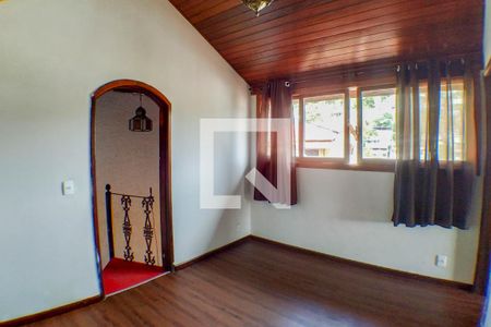 Sala 2 de casa à venda com 3 quartos, 186m² em Fonseca, Niterói