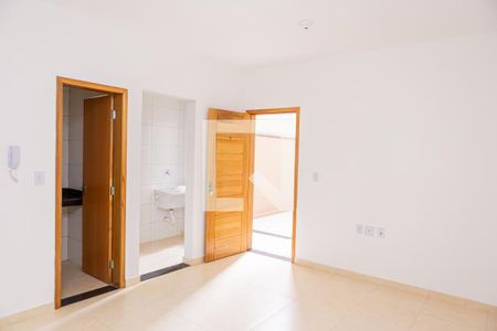 Sala e Cozinha de apartamento à venda com 2 quartos, 39m² em Jardim Triana, São Paulo