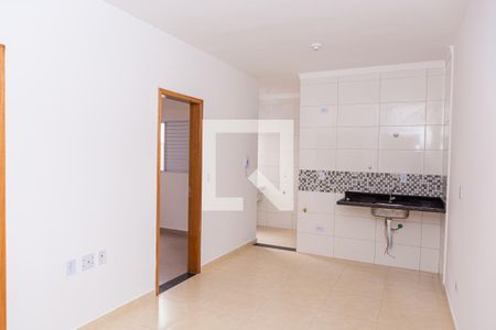 Sala e Cozinha de apartamento à venda com 2 quartos, 39m² em Jardim Triana, São Paulo