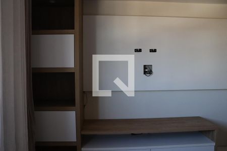 Detalhe da sala de apartamento para alugar com 2 quartos, 70m² em Vila Jequitibás, Campinas