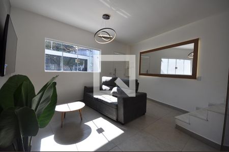 Sala de casa para alugar com 2 quartos, 147m² em Vila Maria Alta, São Paulo