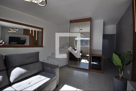 Sala de casa para alugar com 2 quartos, 147m² em Vila Maria Alta, São Paulo