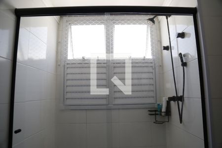 Banheiro de apartamento à venda com 1 quarto, 43m² em Jardim Iris, São Paulo