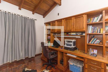 Escritório de casa à venda com 4 quartos, 298m² em Sarandi, Porto Alegre