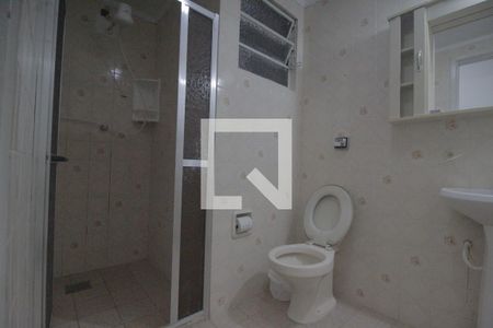 Banheiro de apartamento para alugar com 1 quarto, 54m² em Vila Jardim, Porto Alegre