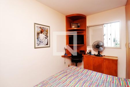 Quarto 1 de apartamento à venda com 2 quartos, 50m² em Santa Teresinha, São Paulo