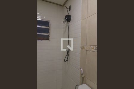 Casa à venda com 197m², 3 quartos e 2 vagas Casa à venda com 197m², 3 quartos e 2 vagasBanheiro