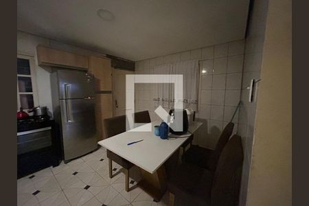 Casa para alugar com 200m², 3 quartos e 1 vaga Casa para alugar com 200m², 3 quartos e 1 vagaCozinha