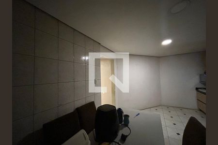 Casa para alugar com 200m², 3 quartos e 1 vaga Casa para alugar com 200m², 3 quartos e 1 vagaCozinha