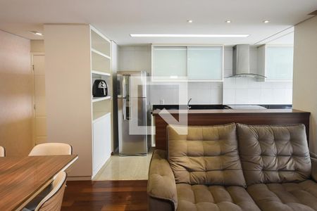 Sala de apartamento para alugar com 2 quartos, 75m² em Jardim Ampliacao, São Paulo