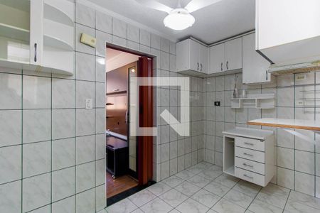 Cozinha de apartamento para alugar com 2 quartos, 65m² em Vila Ema, São Paulo
