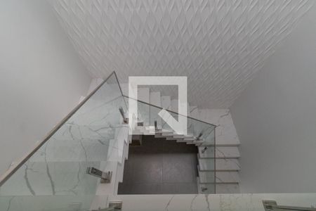 Escada de casa de condomínio à venda com 3 quartos, 200m² em Ipanema, Porto Alegre