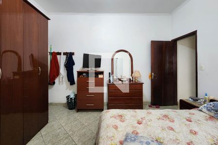 Casa à venda com 238m², 3 quartos e 4 vagas Casa à venda com 238m², 3 quartos e 4 vagasSuíte