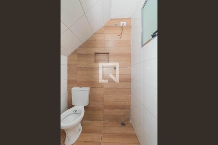 Banheiro de apartamento à venda com 1 quarto, 70m² em Vila Mazzei, São Paulo