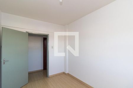 Quarto 2 de apartamento para alugar com 2 quartos, 56m² em Azenha, Porto Alegre