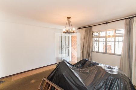 Casa à venda com 132m², 3 quartos e 1 vagaSala  