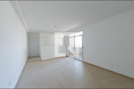 Sala de apartamento para alugar com 3 quartos, 72m² em Nova Suíssa, Belo Horizonte