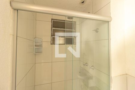 Apartamento para alugar com 50m², 2 quartos e 1 vaga Apartamento para alugar com 50m², 2 quartos e 1 vagaDetalhe do Banheiro Social