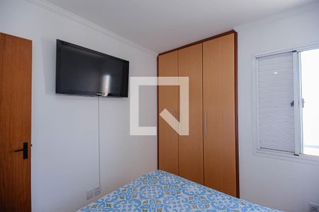 Quarto 2 de apartamento para alugar com 2 quartos, 52m² em Vila Ema, São Paulo