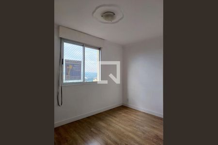 Quarto 1 de apartamento para alugar com 2 quartos, 55m² em Rubem Berta, Porto Alegre