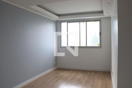 Sala de apartamento para alugar com 2 quartos, 55m² em Rubem Berta, Porto Alegre