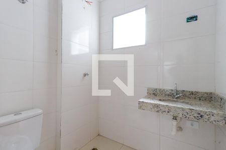 Banheiro de apartamento à venda com 1 quarto, 29m² em Bortolândia, São Paulo