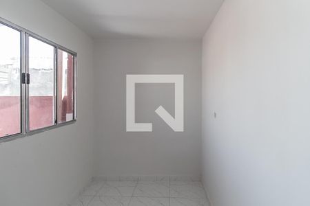 Quarto 2 de casa para alugar com 2 quartos, 70m² em Vila Ema, São Paulo