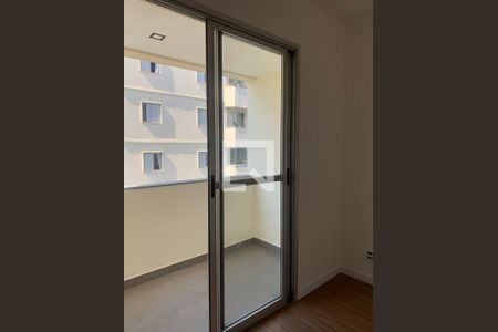 Sala de apartamento para alugar com 3 quartos, 71m² em Jardim Bom Clima, Guarulhos