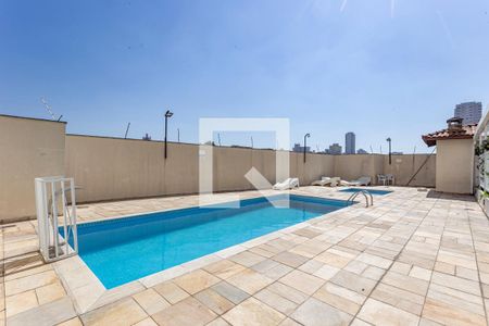 Apartamento à venda com 82m², 3 quartos e 2 vagas Apartamento à venda com 82m², 3 quartos e 2 vagasÁrea comum - Piscina