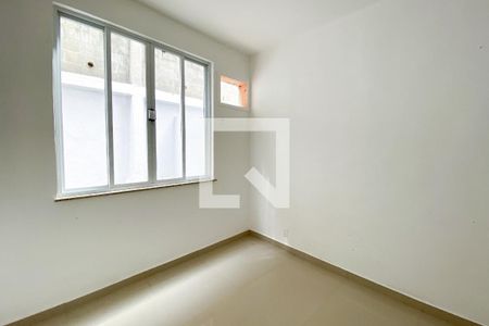 Quarto de apartamento para alugar com 2 quartos, 45m² em Jardim Vinte E Cinco de Agosto, Duque de Caxias