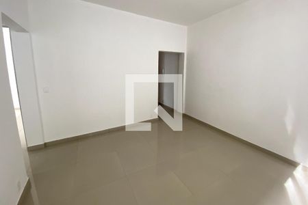 Sala de apartamento para alugar com 2 quartos, 45m² em Jardim Vinte E Cinco de Agosto, Duque de Caxias