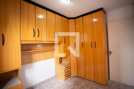 Quarto 1 - Armários de apartamento para alugar com 2 quartos, 49m² em Jardim Celeste, São Paulo