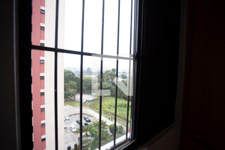 Vista Quarto 1 de apartamento para alugar com 2 quartos, 49m² em Jardim Celeste, São Paulo